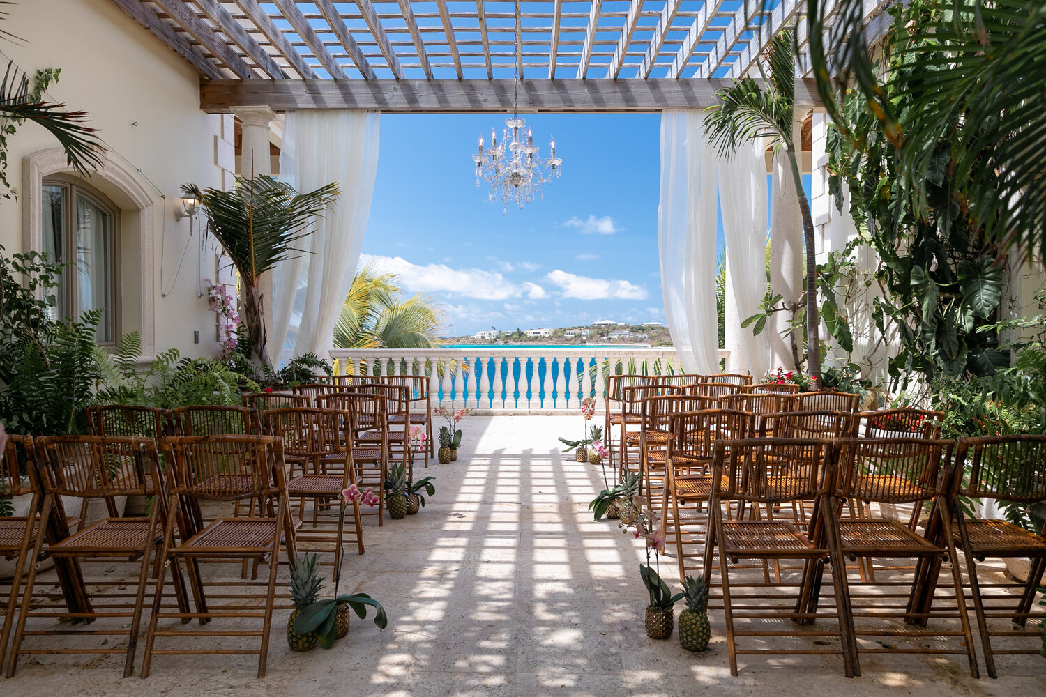 Villa Serenita: The Wedding House